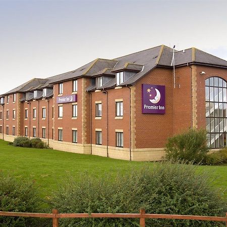 Premier Inn Blackpool East Exterior photo